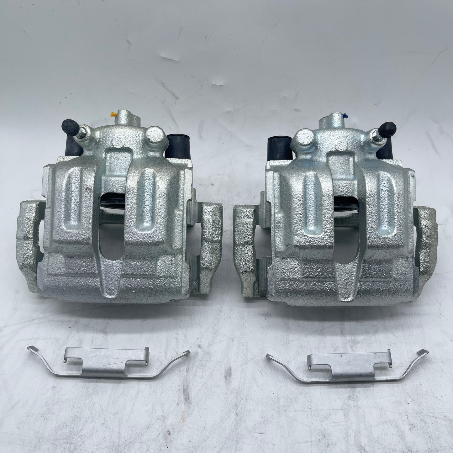 CARDONE 19B3226 19B3227,OEM 34216768697 34216768698, Rear right or left Disc Brake Caliper compatible with 2006-2015 BMW